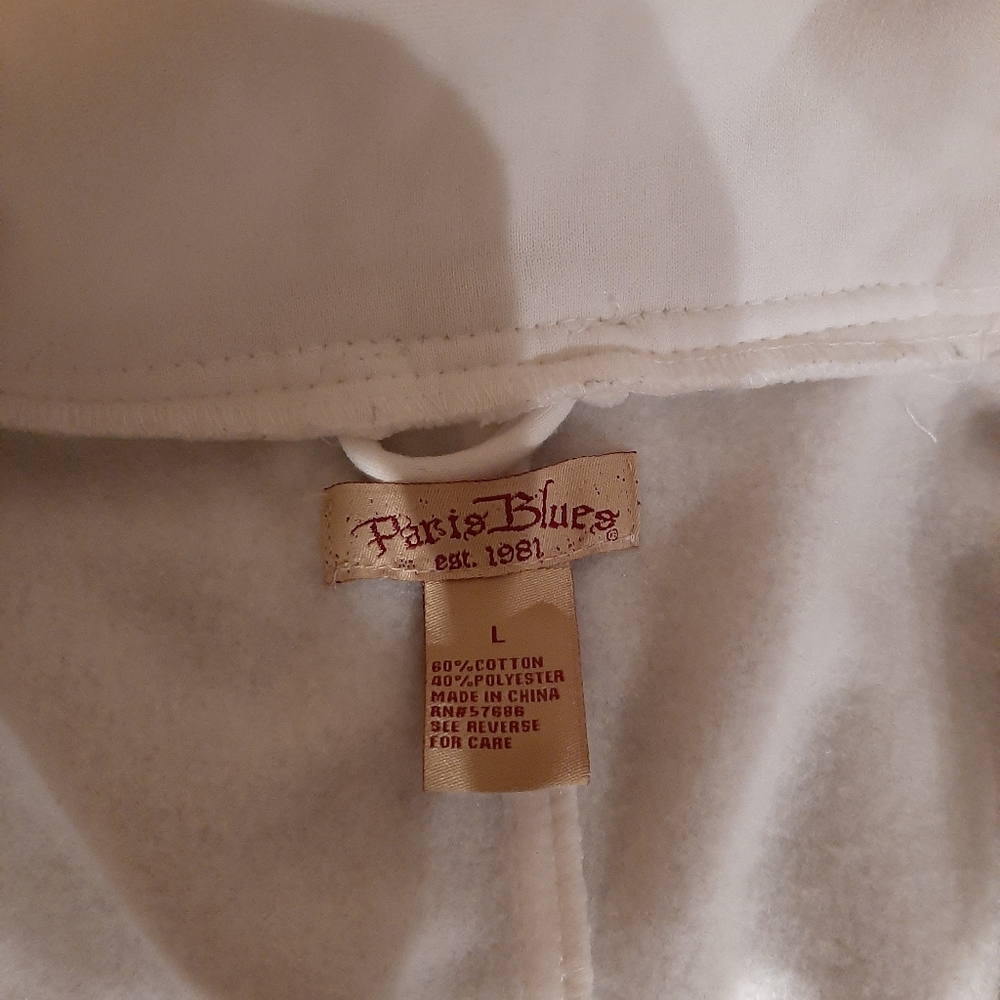 White coat - Picture 2 of 3